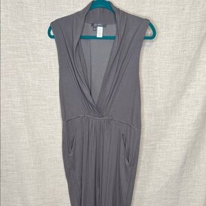 Lisa Rinna Collection Gray Sleeveless V-Neck Jumpsuit Large